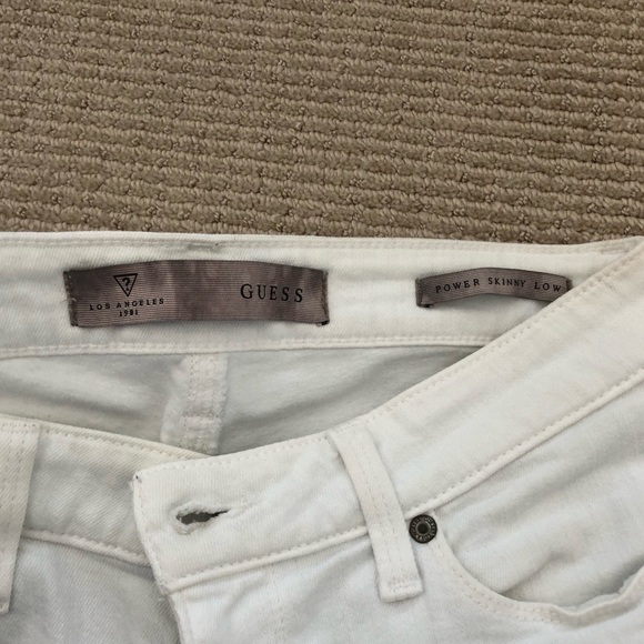 Guess white jeans - Picture 3 of 5